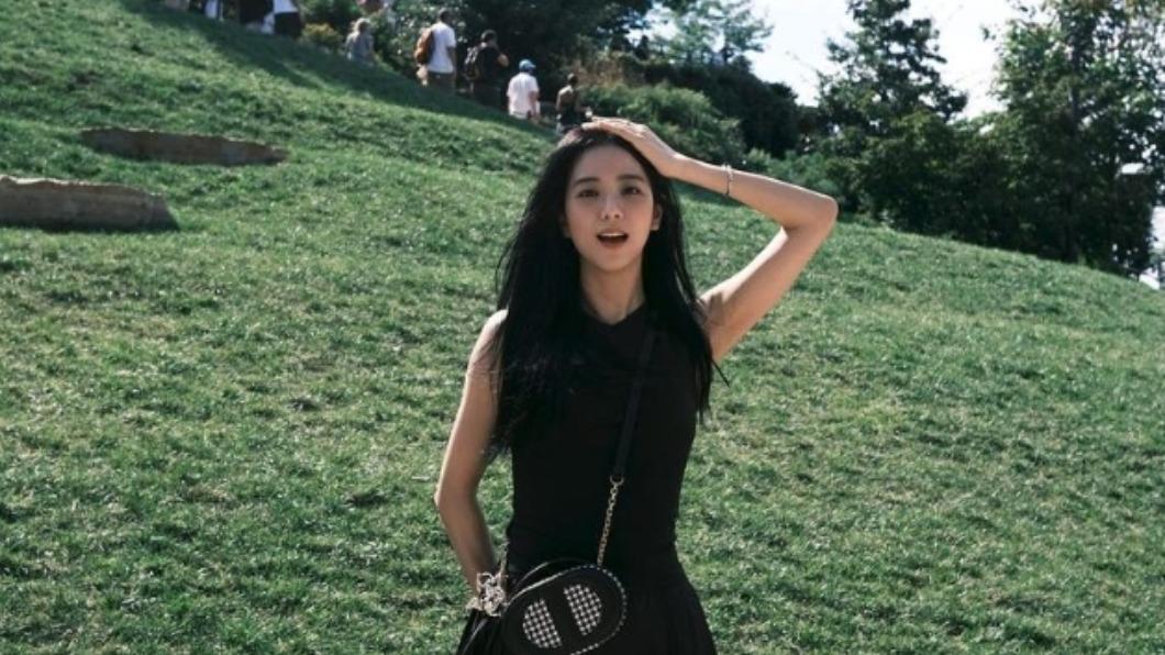  Jisoo 